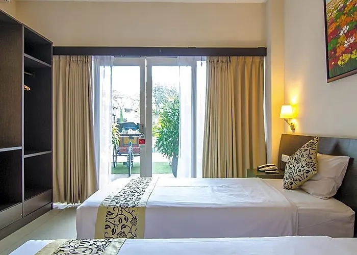 Losari Sunset Hotel 3*