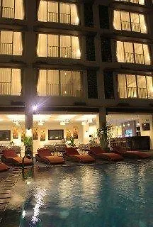 Losari Sunset Hotel 3*